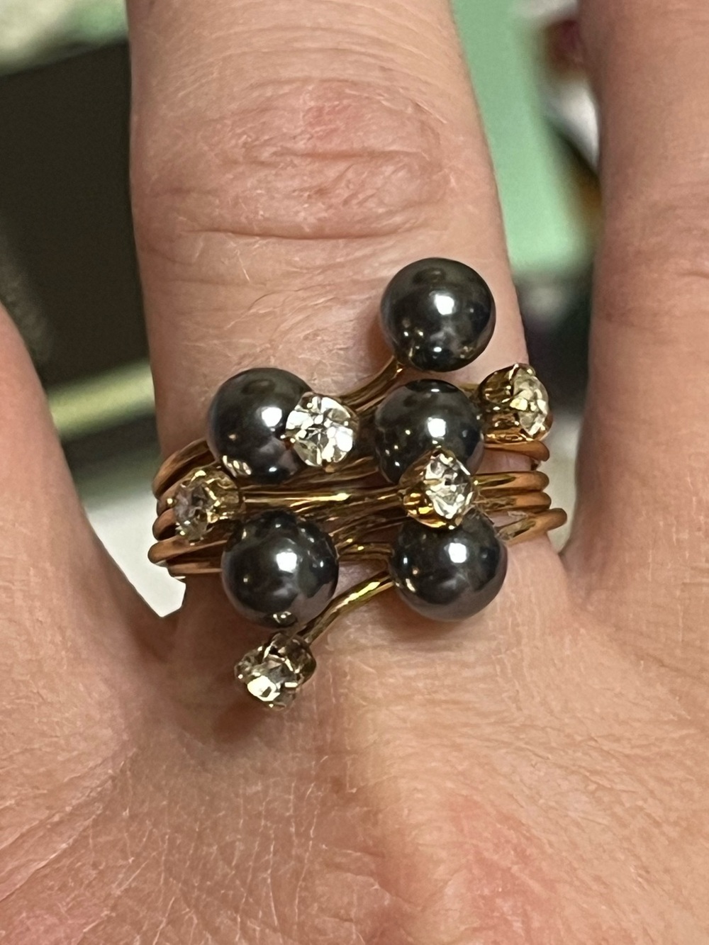 Pearl Rhinestone Ring - Picture 6 of 10